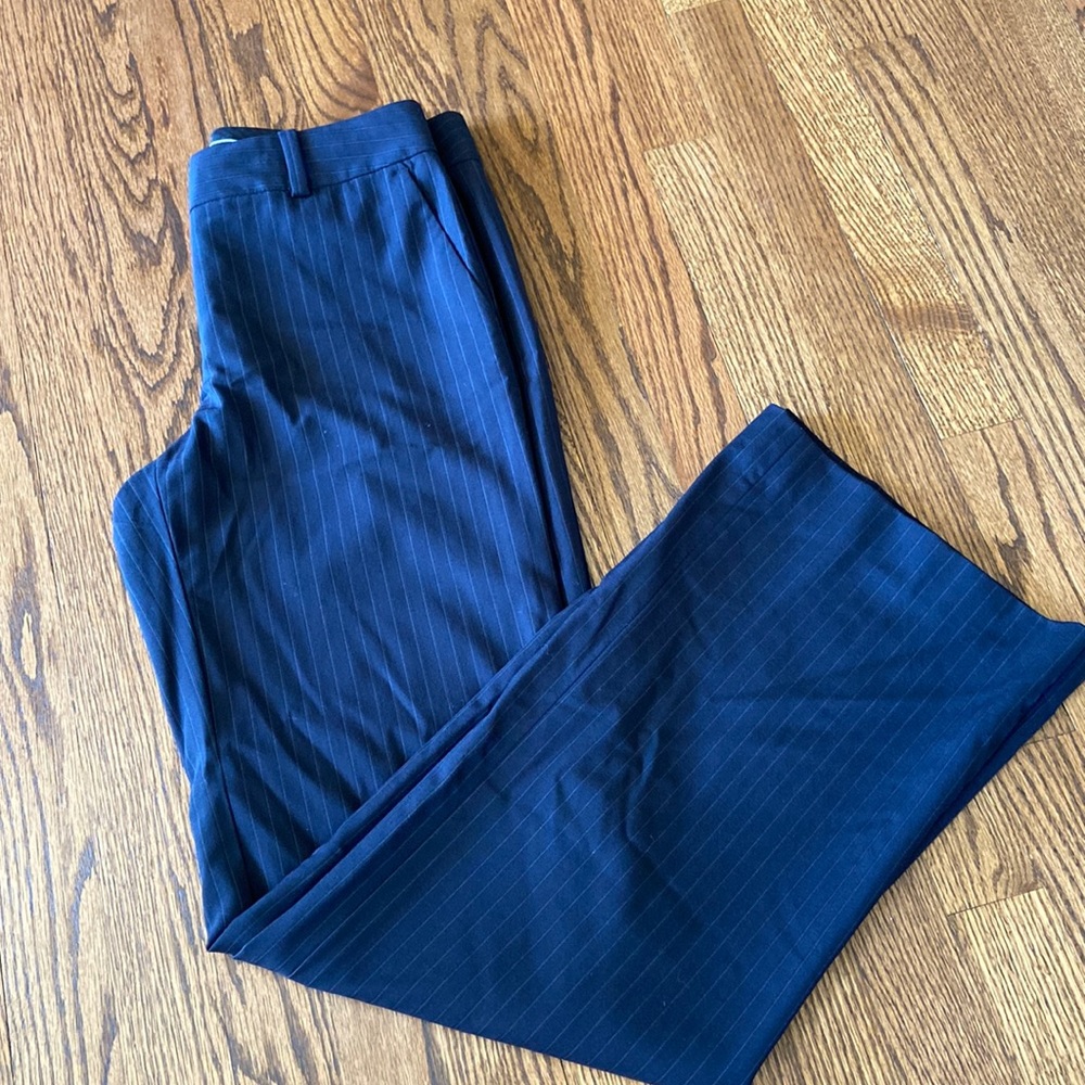 Ann Taylor fully lined wool suit pants navy pinstripe size 2